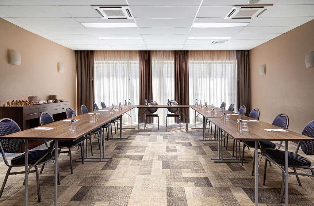 Hampton By Hilton Minsk City Centre Konforlar fotoğraf