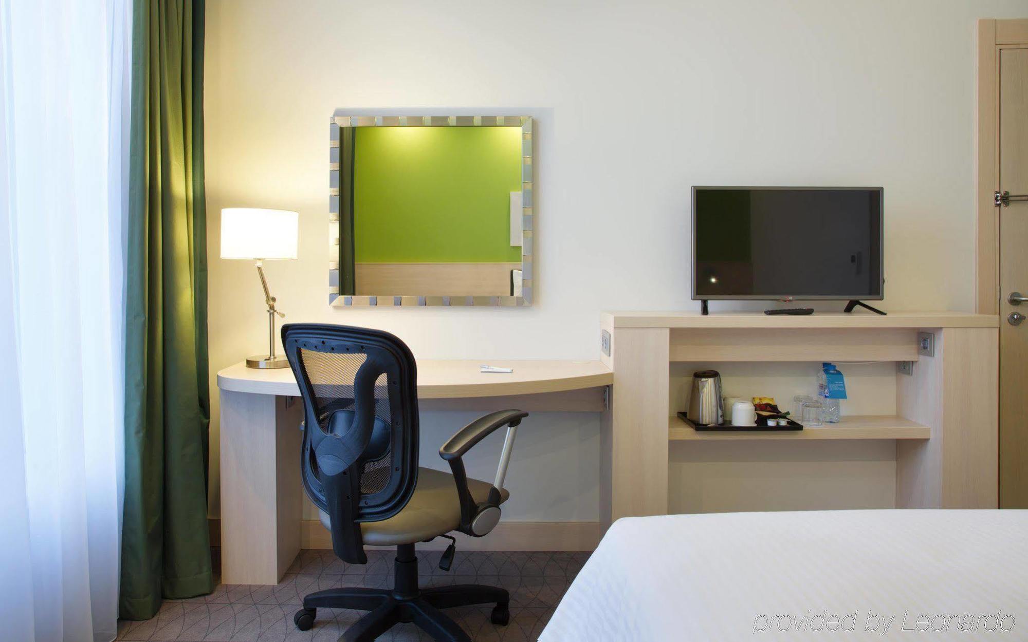 Hampton By Hilton Minsk City Centre Dış mekan fotoğraf
