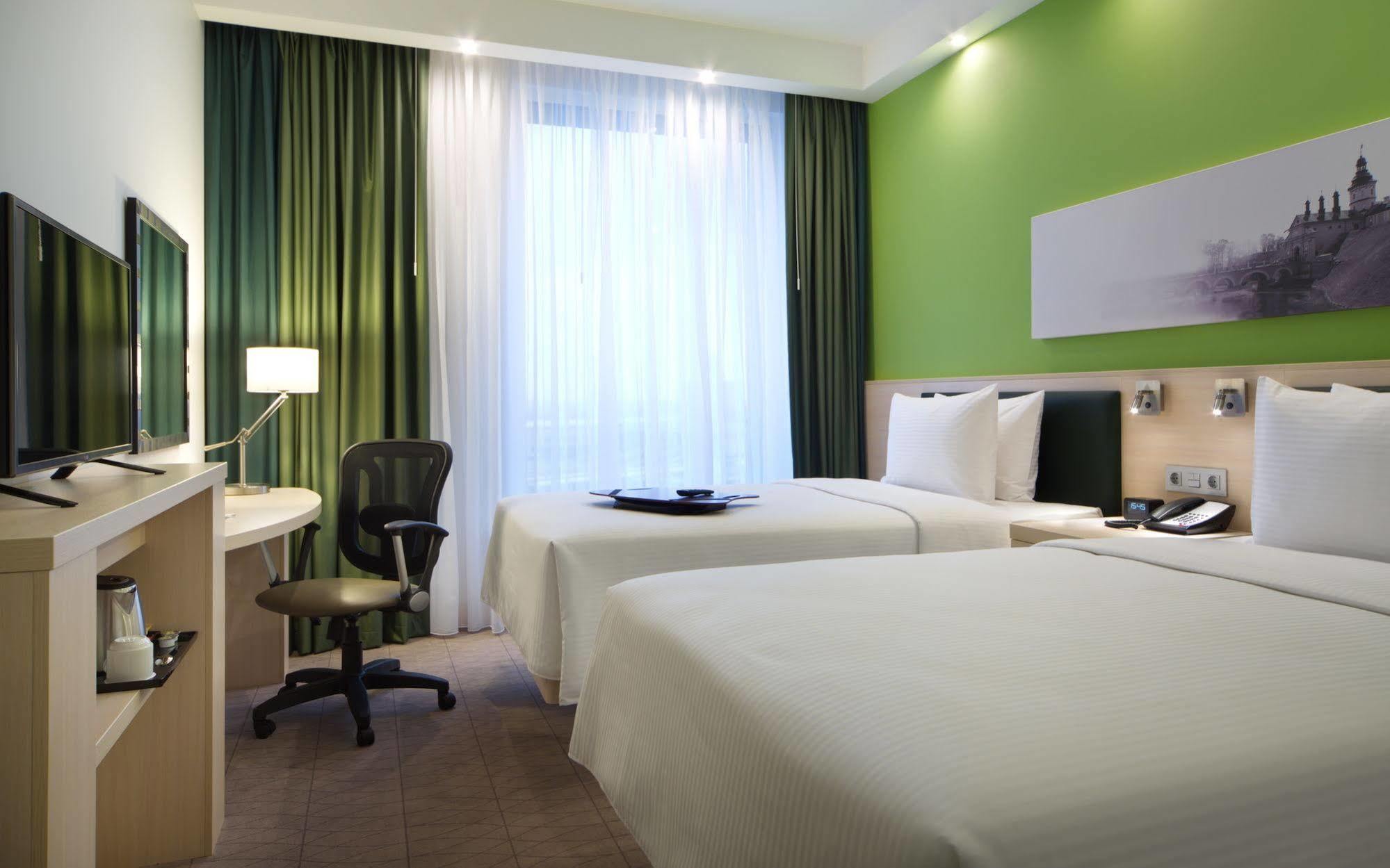 Hampton By Hilton Minsk City Centre Dış mekan fotoğraf